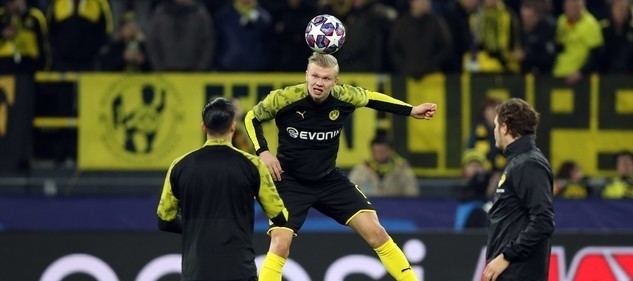 足球世界中 足球世界中